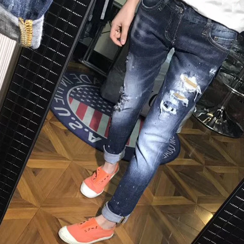 

Женские узкие джинсы со средней посадкой, модель 2018 года