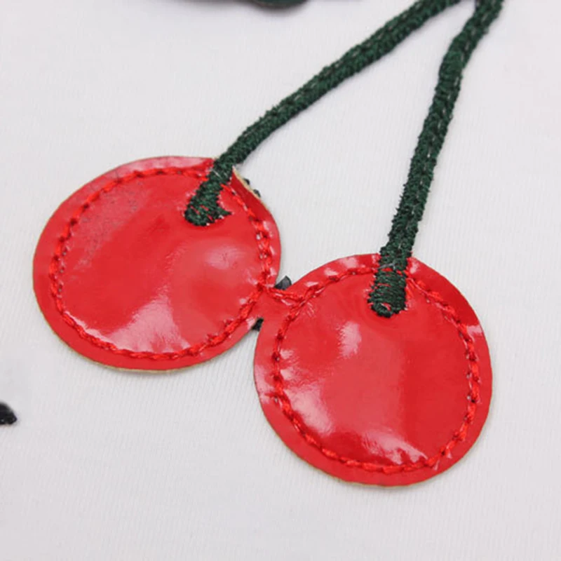 Повседневная футболка женская брендовая для мальчиков с принтом в виде вишен