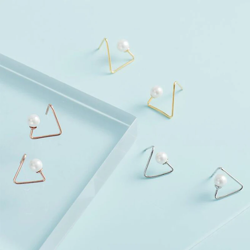 Женские серьги-гвоздики из серебра 925 пробы с жемчугом