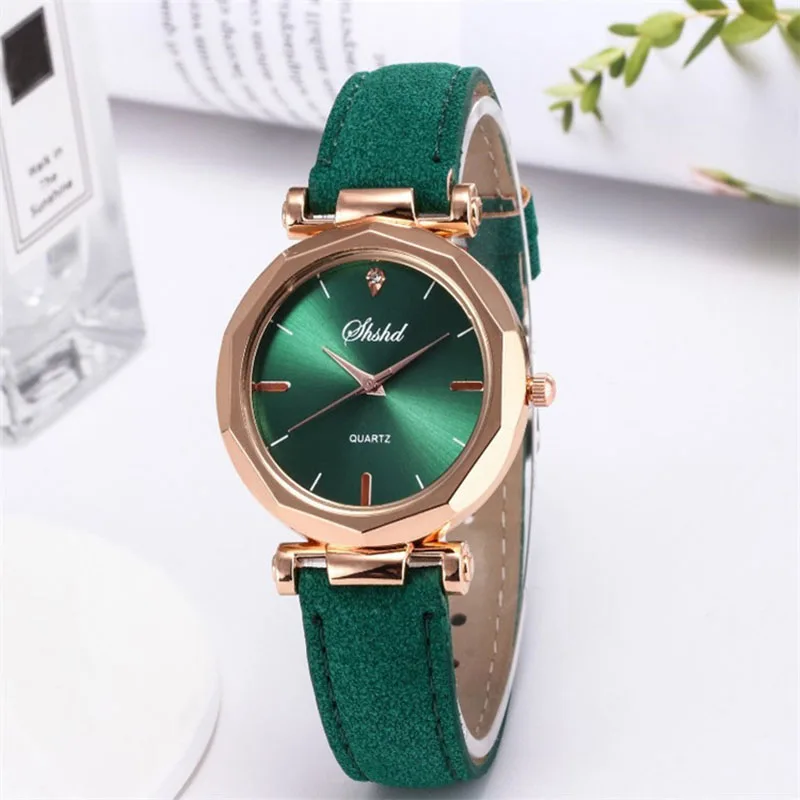 

Newly Women Classic Quartz Wrist Watch Rhombus Head Frosted PU Leather Band Casual Watch m99