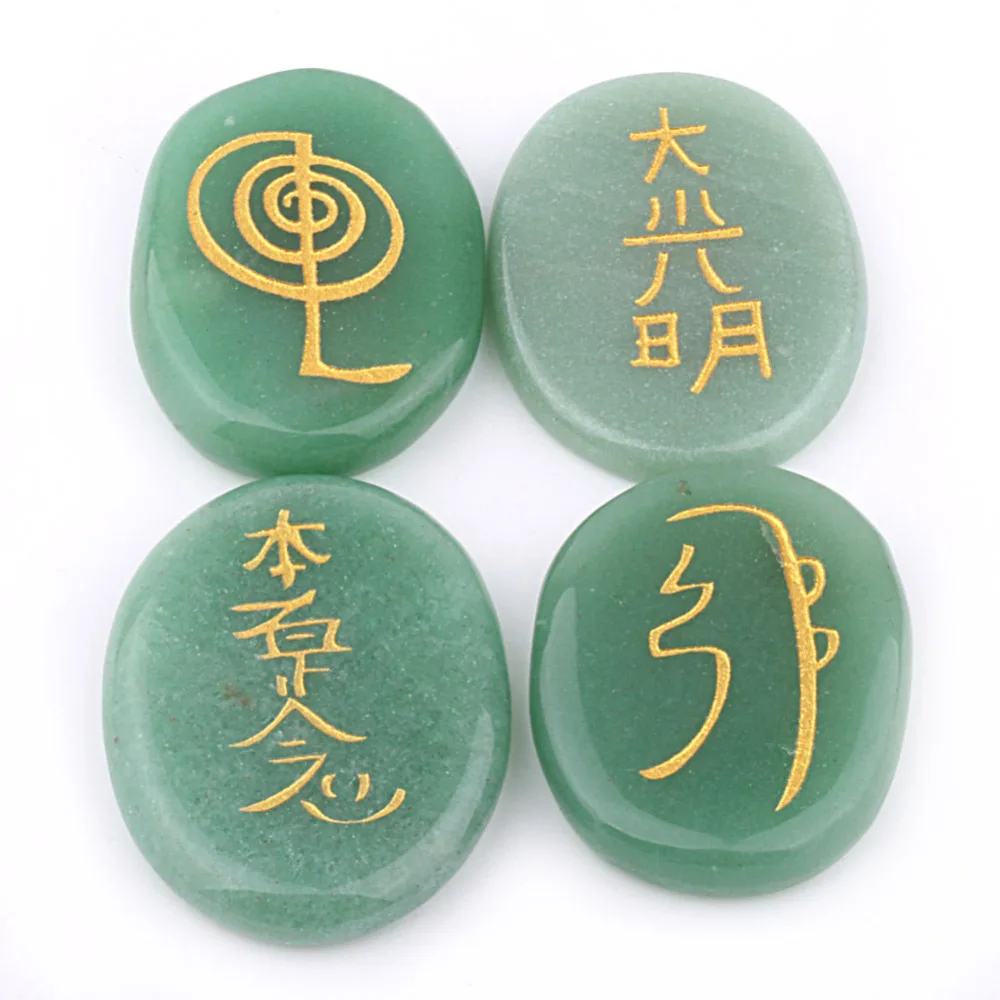 Натуральный зеленый авантюрин камень с гравировкой чакра Пальма Кристалл Рейки