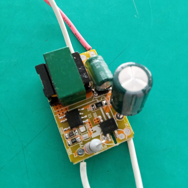 2 шт. Новый светодиодный драйвер 8 25x1W неизолированный трансформатор постоянного