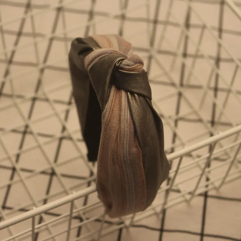 Обруч для волос ручной работы в стиле пэчворк средней яркости модная женская