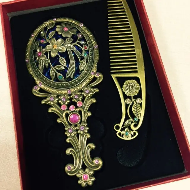 Зеркало для макияжа в китайском винтажном стиле с вырезами Стразы зеркало и