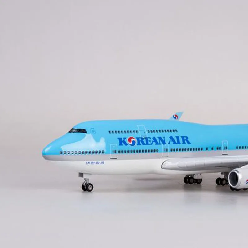 1/150 Корея Воздушный самолет модель Boeing 747 A380 авиалайнер модель самолета литье под давлением коллекции с колесами и базами