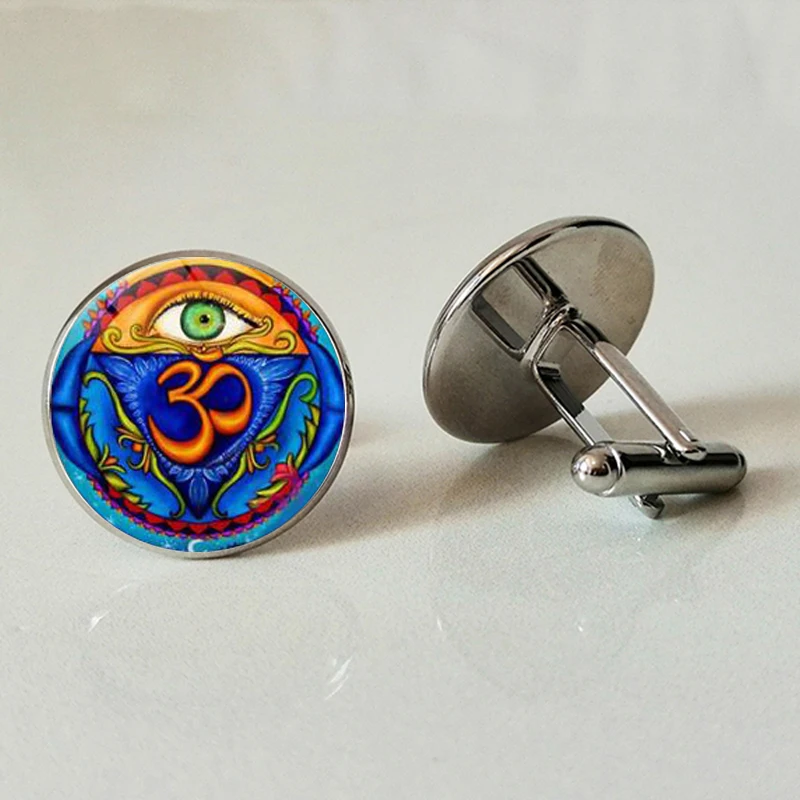 Стеклянные запонки для йоги 3D классические Йога ручной работы семейное фото