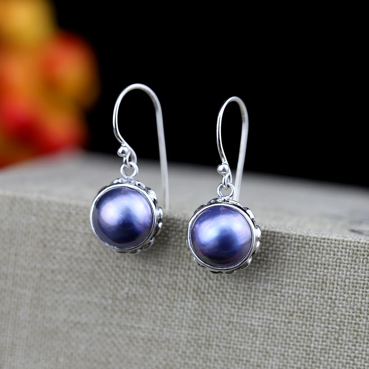

Character Silver Items S925 Pure Silver Ornaments Earrings Wholesale Handmade Silver Pearl Earrings Hollow Out Design