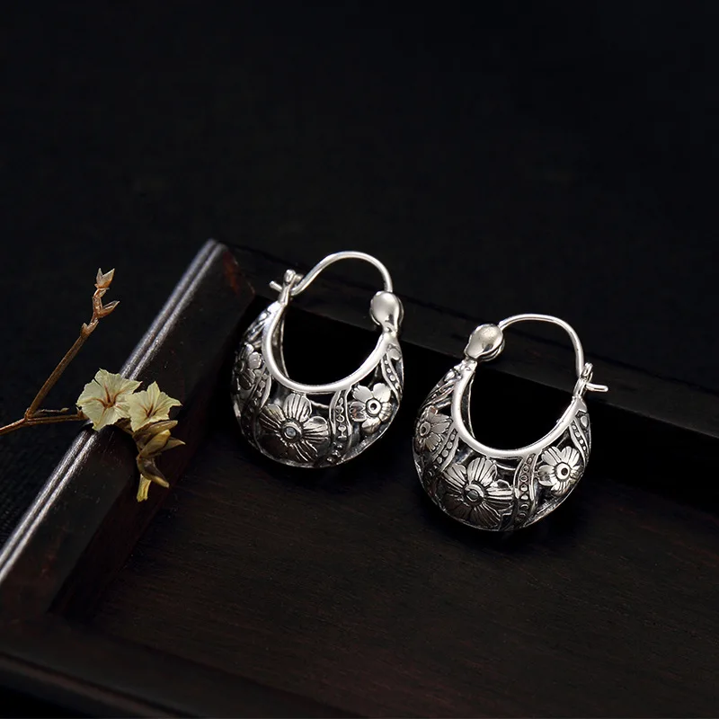 

Серебряный S925 Проба Hollowed сливы под старину дамы высокого класса Серебряные серьги оптовая продажа
