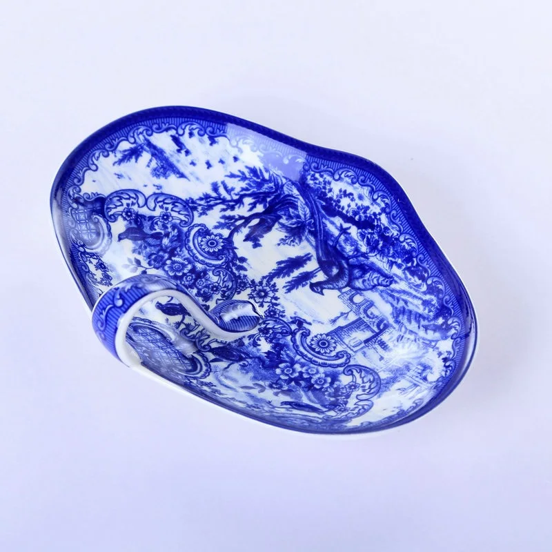 

Ceramic European blue and white porcelain dish creative afternoon tea dim sum plate table decoration home microwave oven gift