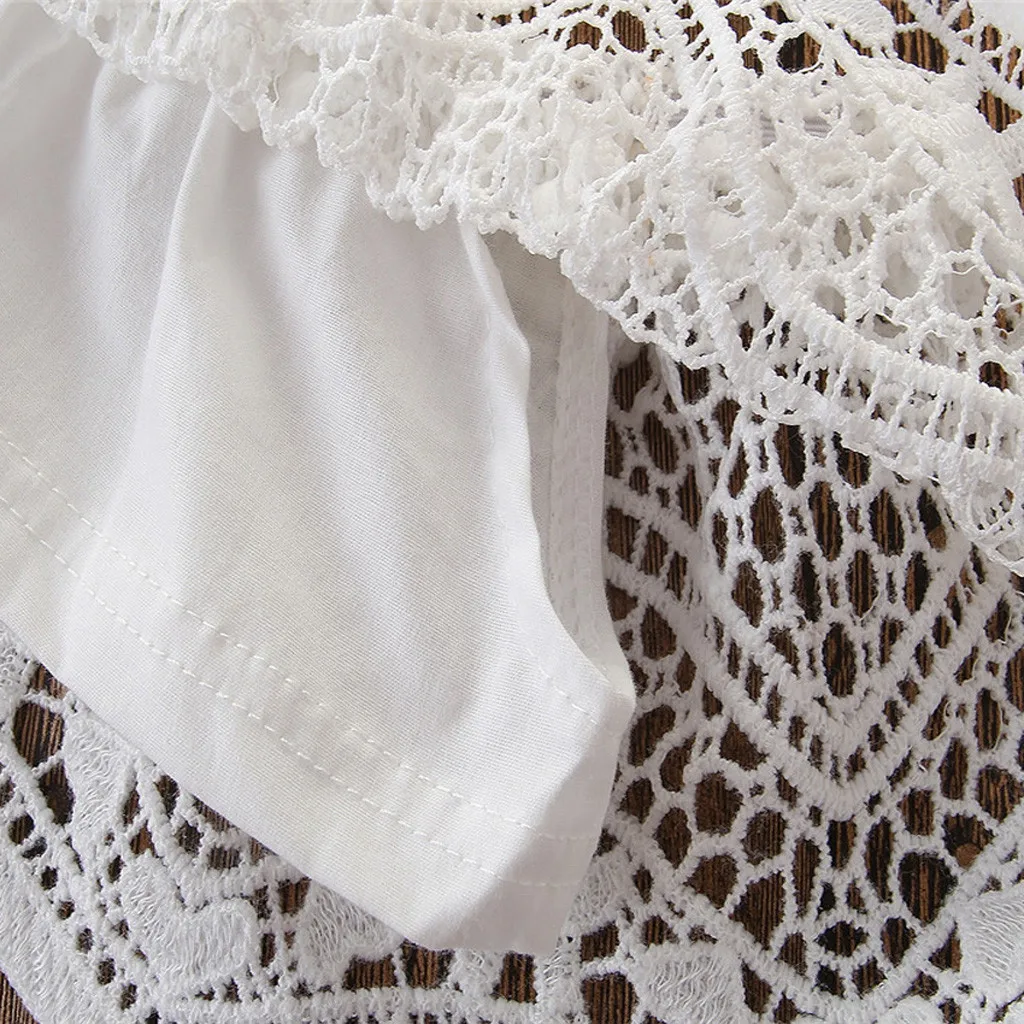 Модная одежда для маленьких девочек топы с открытыми плечами + шорты цветочным