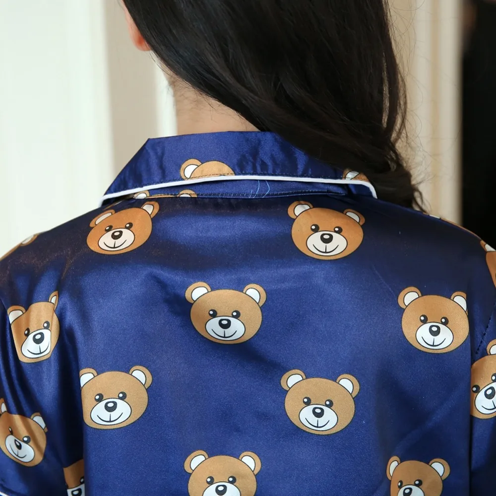 

Summer Short Sleeve Ice Silk Pajamas Two Pieces Set Sleepwear Nightwear for Women Cute Bear Loose Thin Home Service Suit Oc14