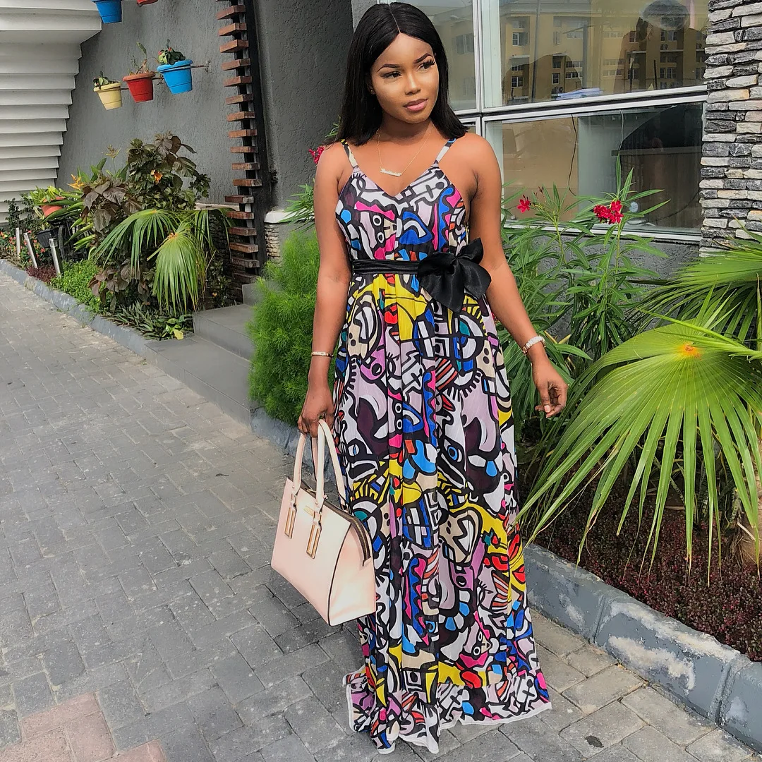 Женское пляжное платье макси Повседневное на тонких бретельках с v образным