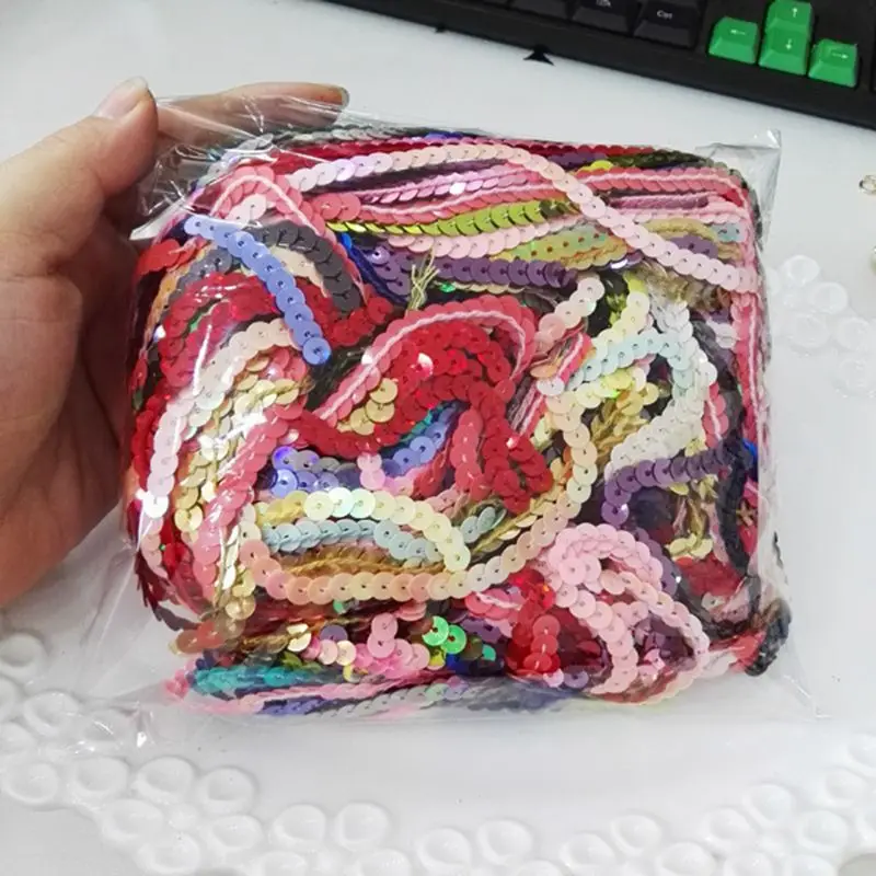 Блестящая кружевная ткань с блестками 30 метров