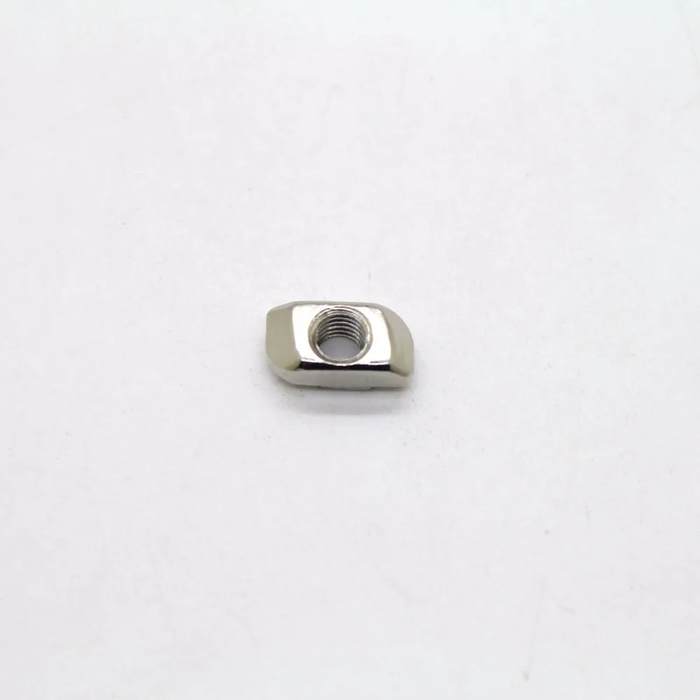 M4 гайка из углеродистой стали Т Гайка головка молотка застегнуть для стандарта