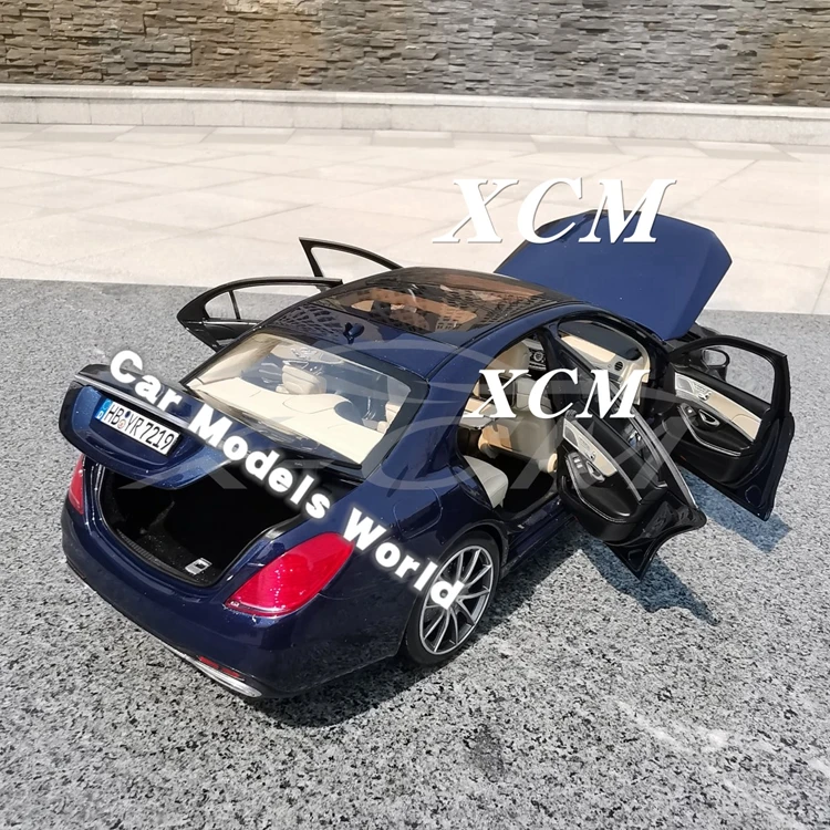 Литая модель автомобиля для Norev S-Class AMG-Line(синий) 1:18+ маленький подарок
