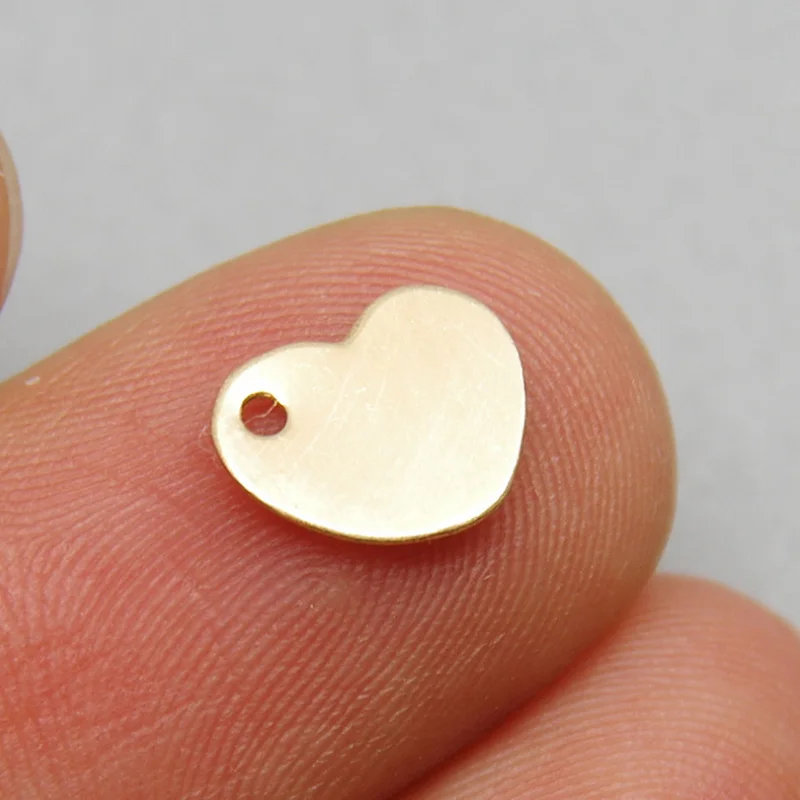 Золотые плоские гладкие маленькие подвески в форме сердца не выцветают 8 5*6 6 мм 5