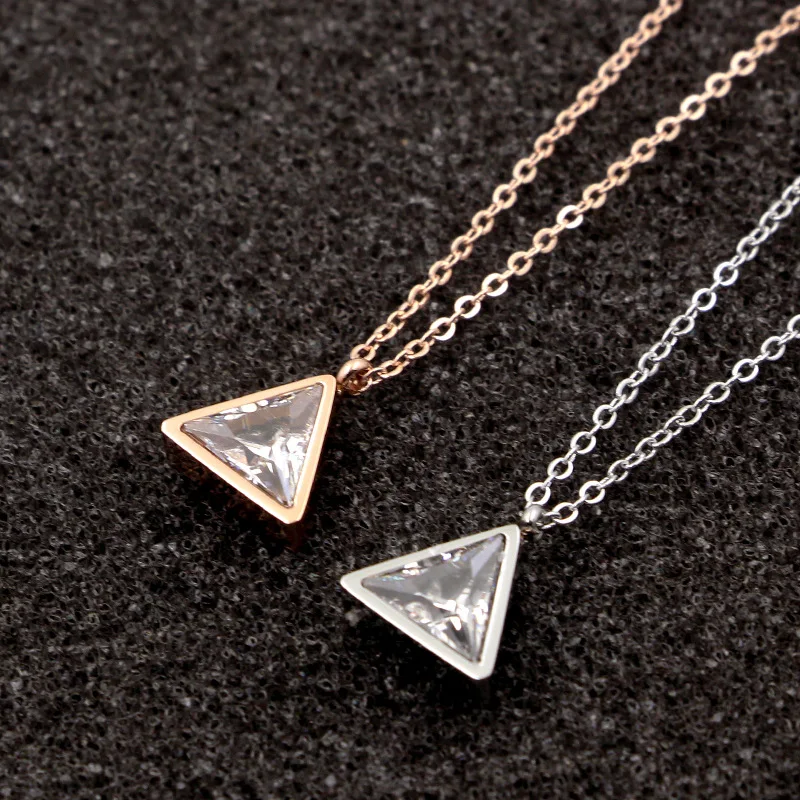 Martick простой классический стиль треугольник одиночный кубический кулон ожерелье