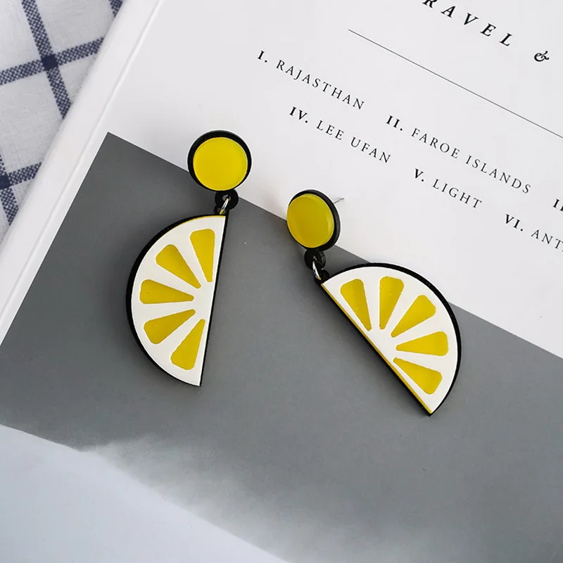 Большие серьги в Корейском стиле для женщин винтажные эффектные украшения милые