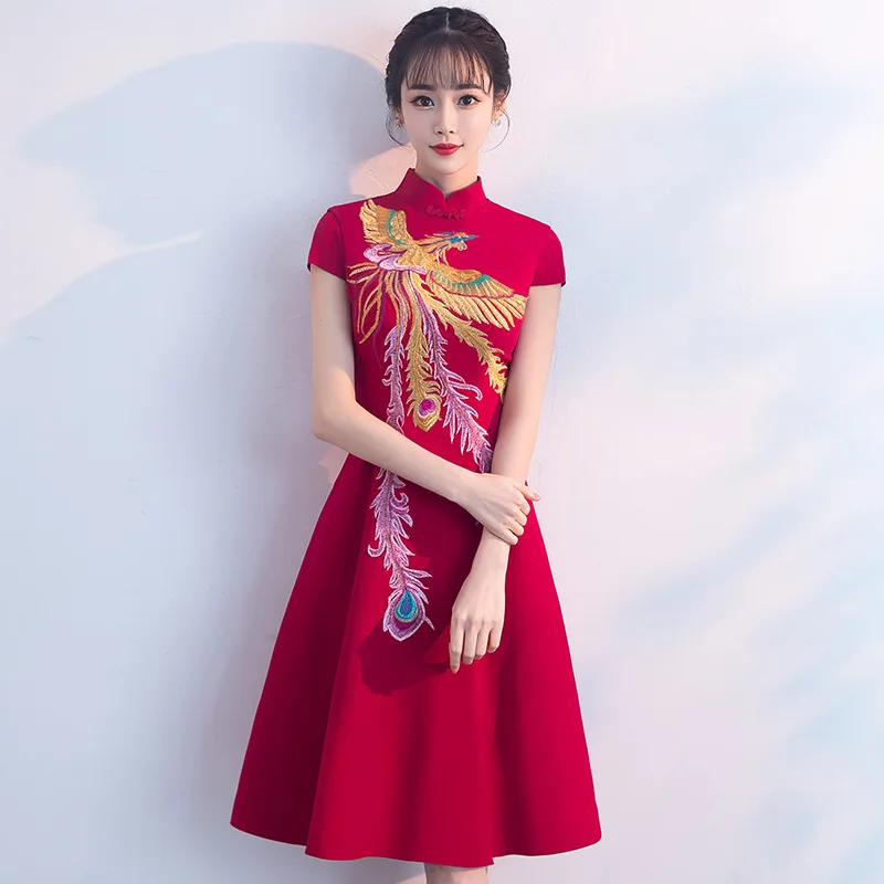 Китайское традиционное свадебное Ципао невесты 2018 красное короткое платье Qi Pao