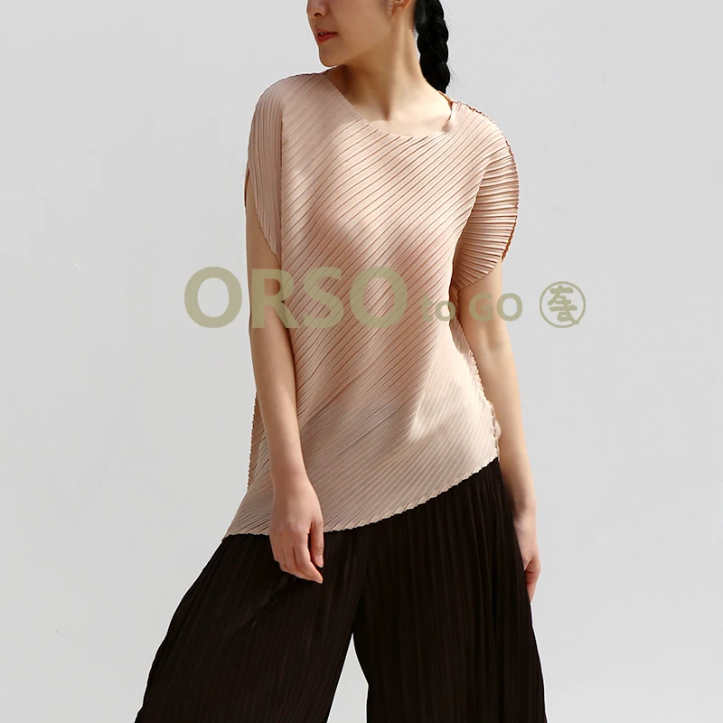 

Changpleat 2019 Summer New Women Loose T-shirts Tide Miyak Pleated original designer Tees Solid O-neck Short Sleeve T-shirt Tide