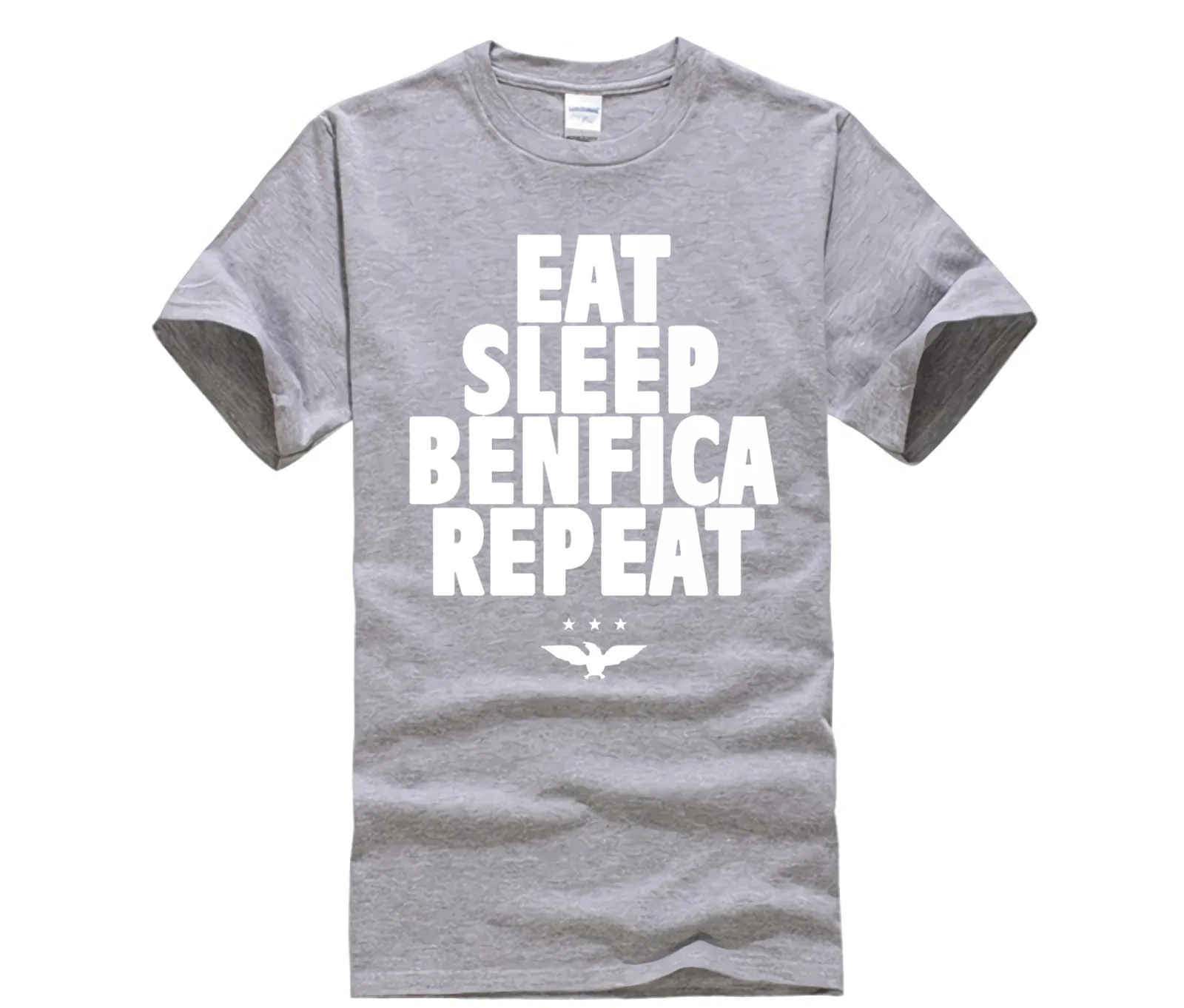 Футболка с надписью Divertente Eat Sleep Benfica Ripetere футболка Uomini самая популярная в