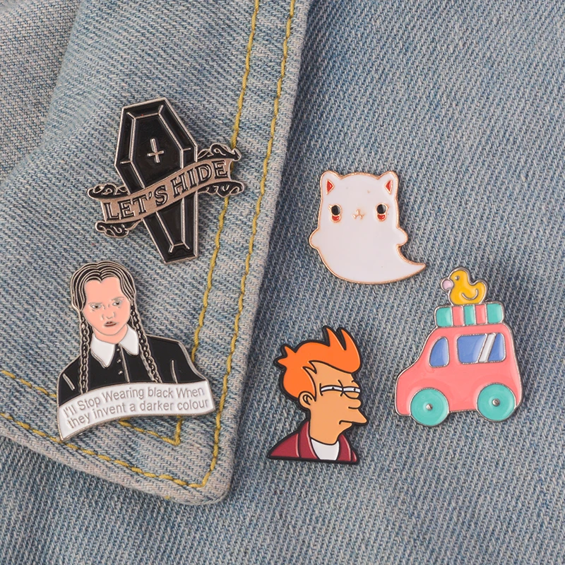 Горячая коллекция! Мультфильм милый Futurama Philip J. Fry Addams семья Хэллоуин давайте спрячься призрак автомобиль утка эмалевые броши, булавки