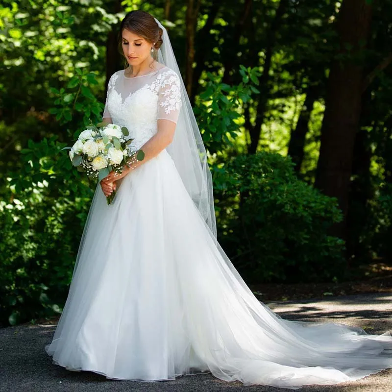 LORIE Plus Size Wedding Dress 2019 O-Neck Appliques Lace A-Line Tulle White Ivory Bride with Small Train Gown | Свадьбы и торжества