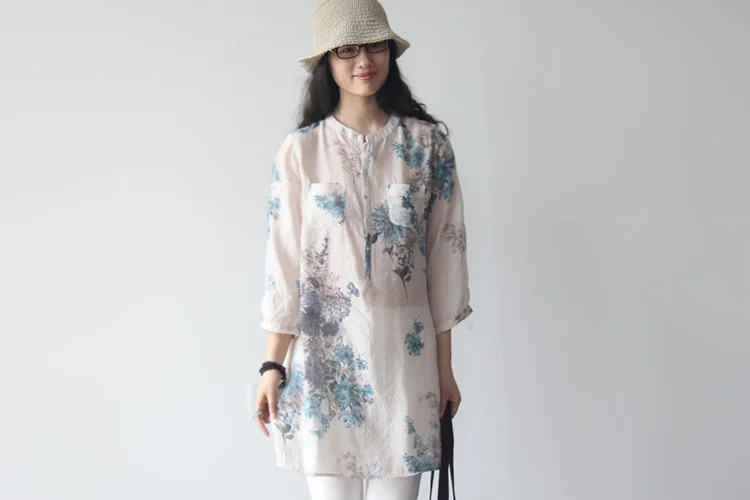 

4XL Plus Size Long Blouse Women Vintage Floral Printed Blouse Elegant Lady 3/4 Sleeve Brand Shirt Loose Casual Big Size Top