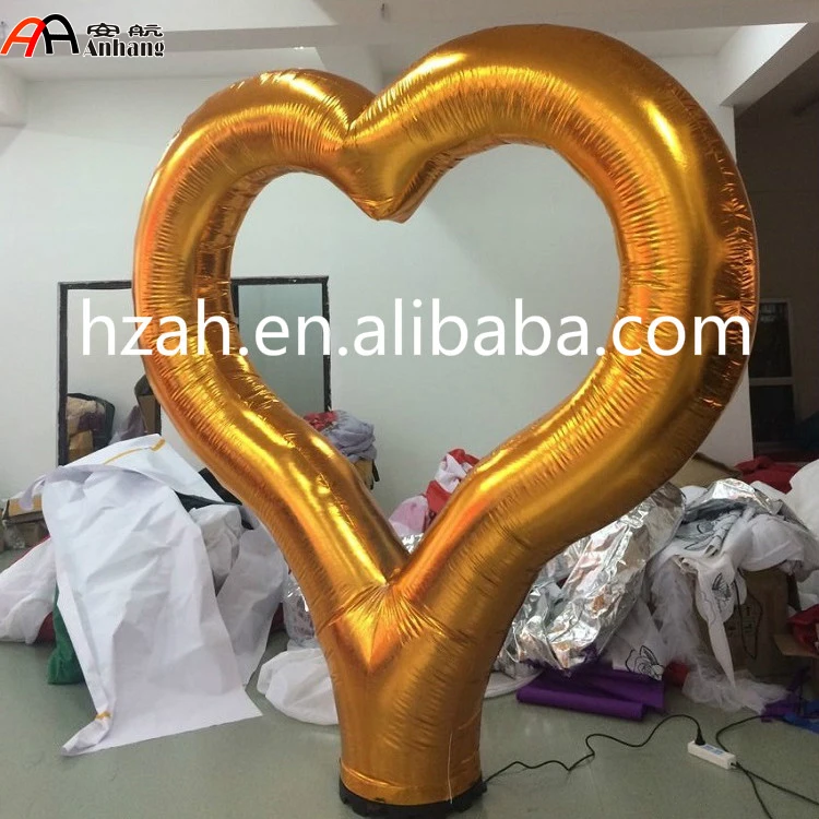 Гигантское Надувное Золотое сердце для свадебного украшения | Мебель