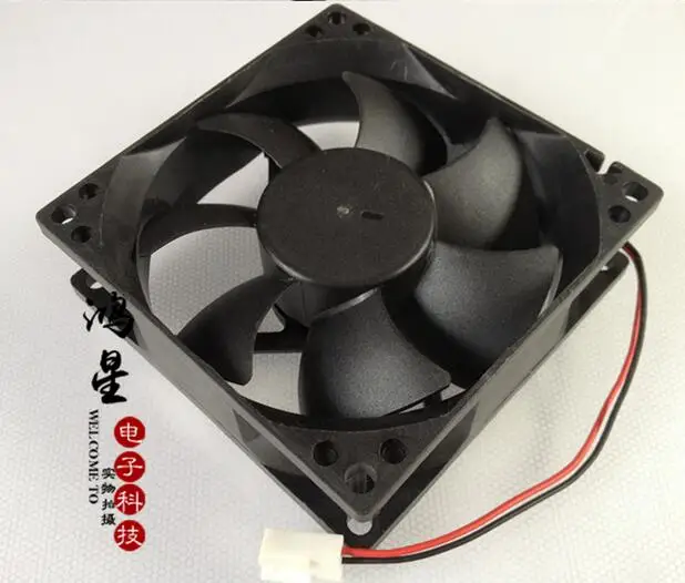 AVC 8 см DS08025R12U DC 12V 0.7A 80*80*25 мм 2 шт/комплект (проволока проходит по всей немой