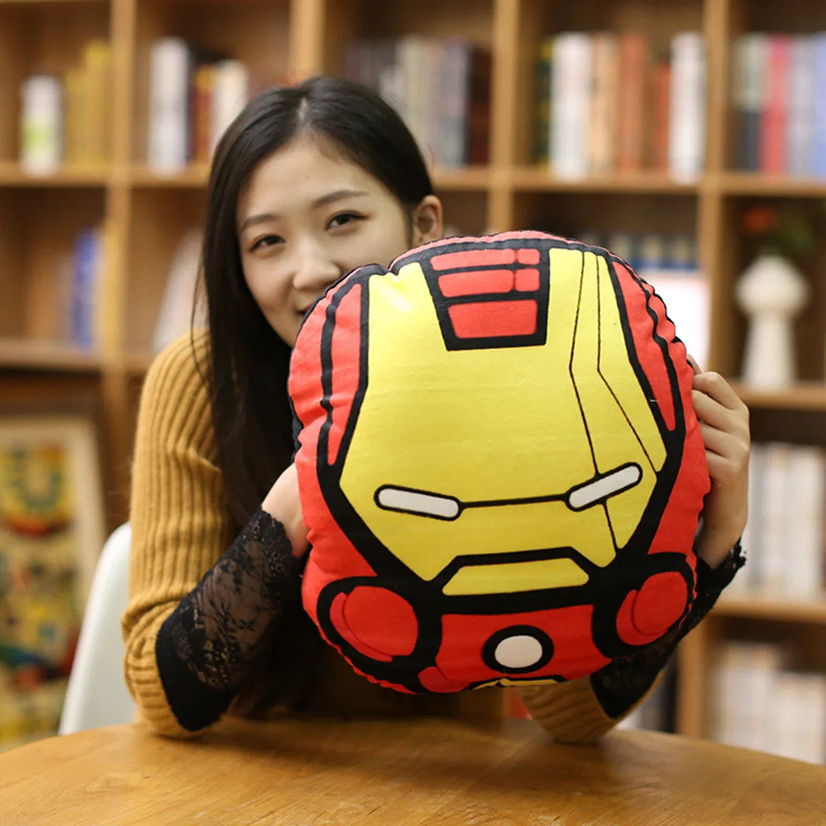 Плюшевая подушка Marvel, Мстители, Человек-паук, Супермен, Капитан Америка, Железный человек, Халк, Бэтмен, Тор, мультяшная мягкая подушка