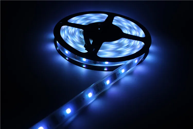 Светодиодная водонепроницаемая лента 10 м 6803 RGB 150LED 5050 Digital IP67 Dream Magic Color +
