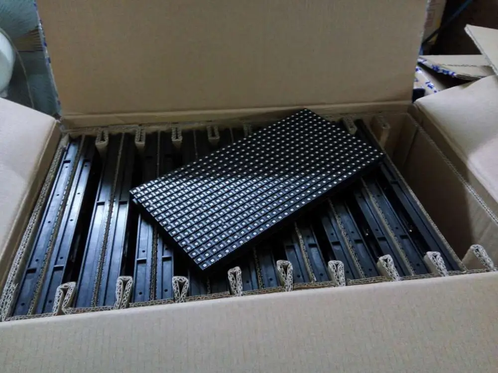Светодиодный дисплей RGB 32x16 P10 полноцветный модуль для наружного применения 32*16