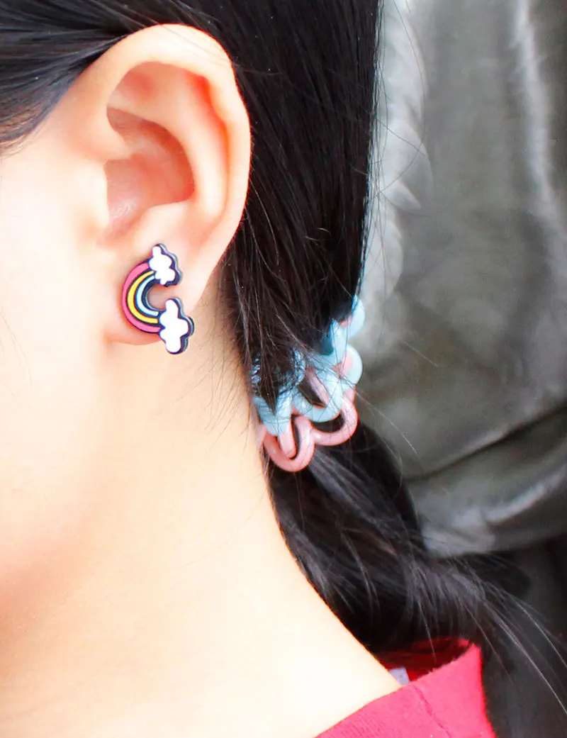 Яркие серьги-гвоздики с героями мультфильмов дешевые аксессуары для девочек