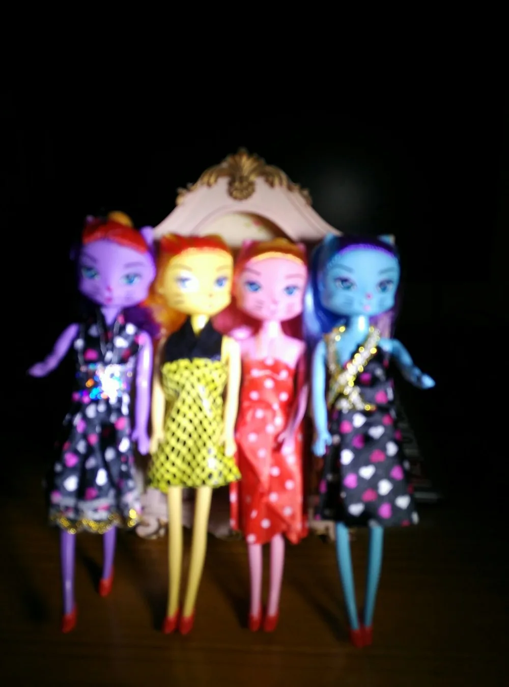 2015 модные игрушки популярные Подиумные куклы кошечки пластиковые подарочные для