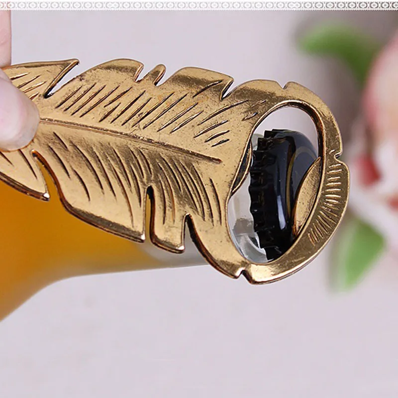 100 шт Элегантный Золотой Павлин перья медведь откупориватель бутылок Свадебные