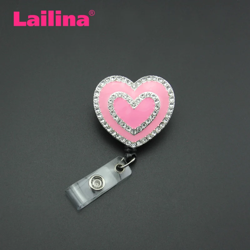 

20 шт./лот декоративный растягивающийся бейдж с эмалью розовым сердцем и стразами, держатель катушки для удостоверения личности