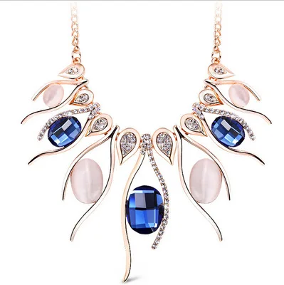 Ожерелье женское из искусственного камня кошачий глаз с кристаллами цвета