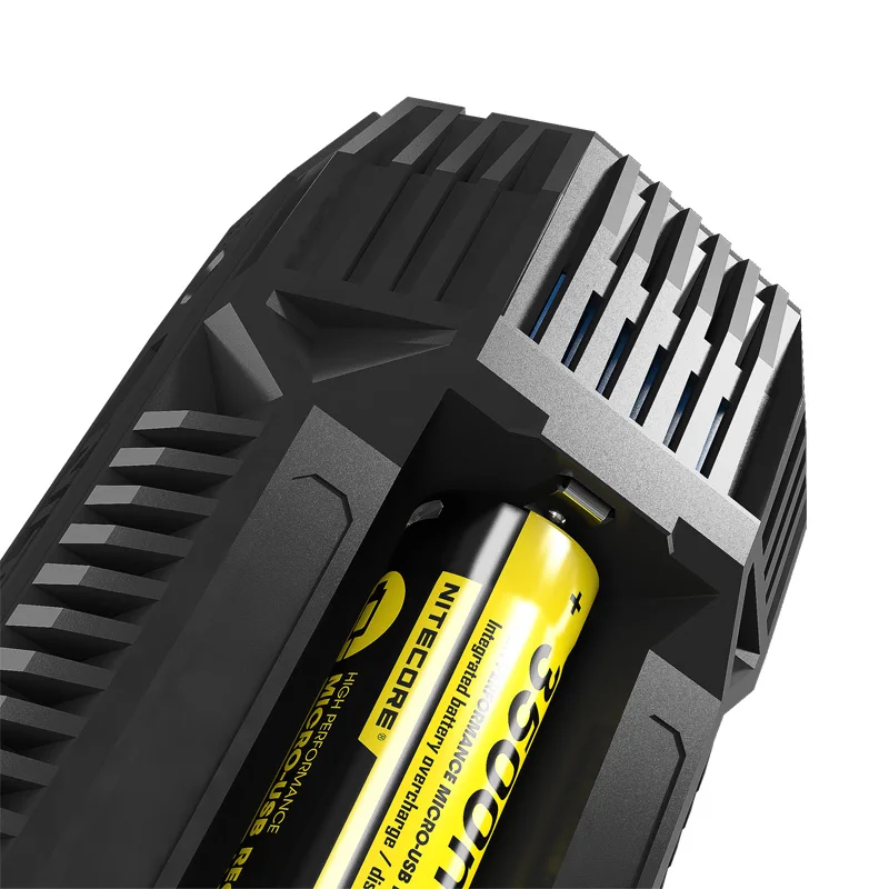 2-канальное автомобильное быстрое зарядное устройство NITECORE V2 6A с адаптером