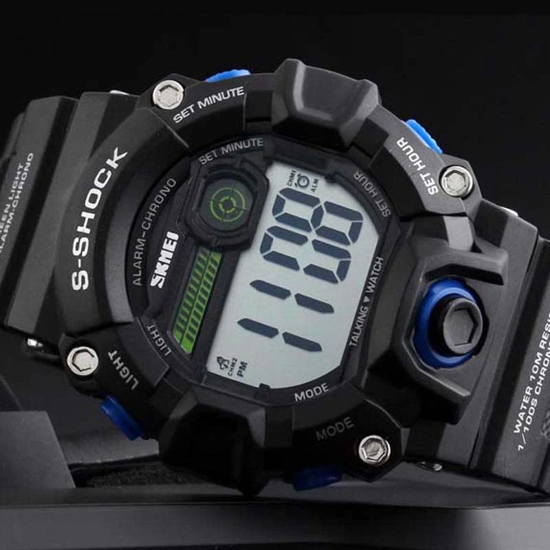 Мужские часы голос хронометраж нейтральный стол спорта на открытом воздухе