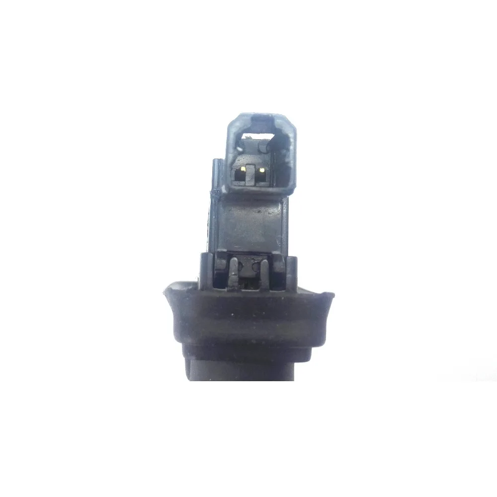 Дверной Переключатель для Isuzu D-Max 2Pin