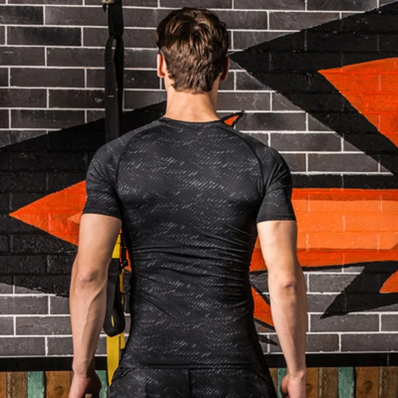 

2019 new arrival Quick Dry Slim Fit Tees Men T-Shirts Compression Shirt Tops Gym Fitness O-Neck Short Sleeve T Shirt