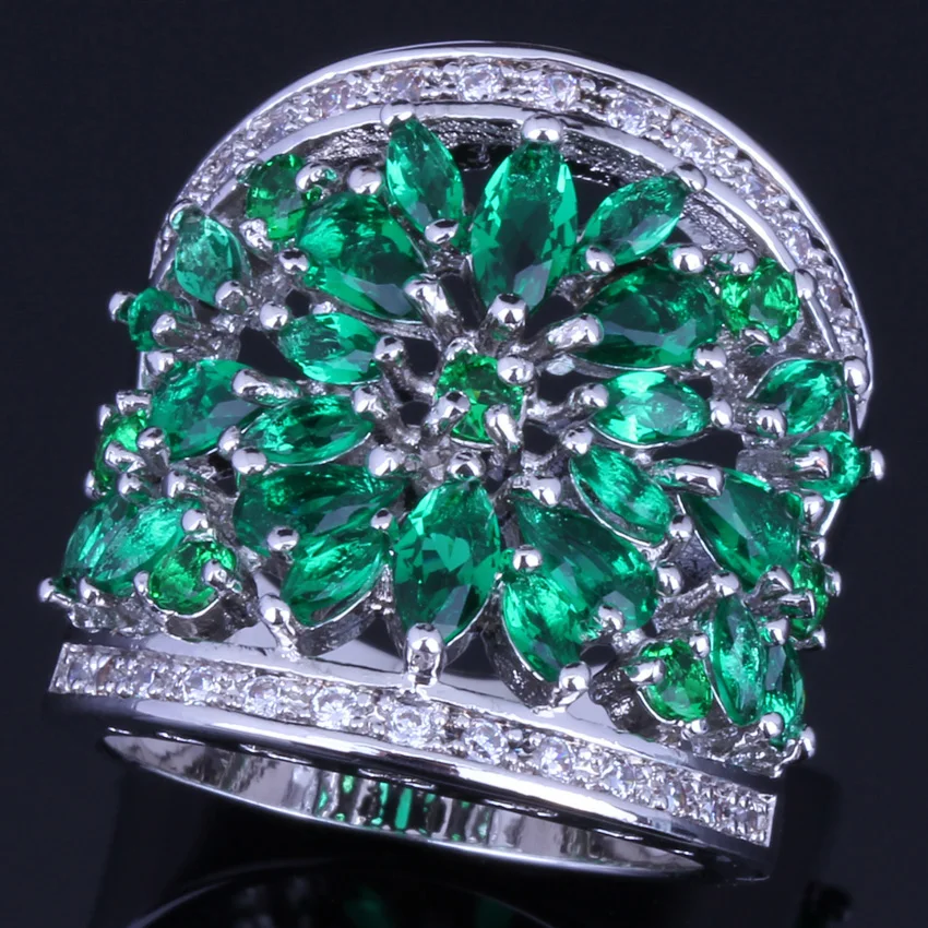 

Eye-Catching Huge Green Cubic Zirconia White CZ Silver Plated Ring V0155