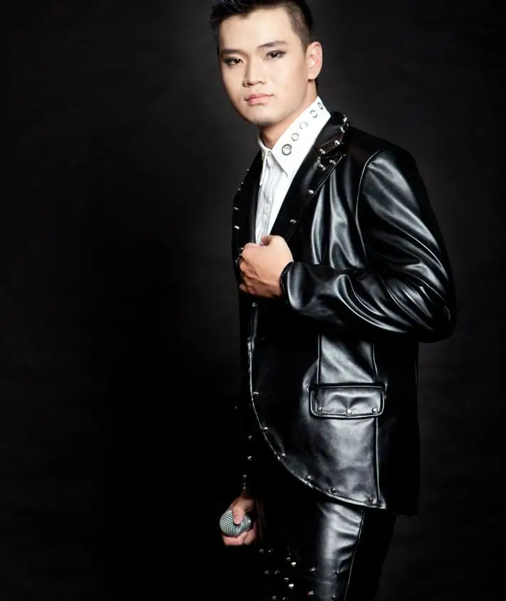 Куртка мужская кожаная с черными заклепками мотоциклетная куртка в стиле панк