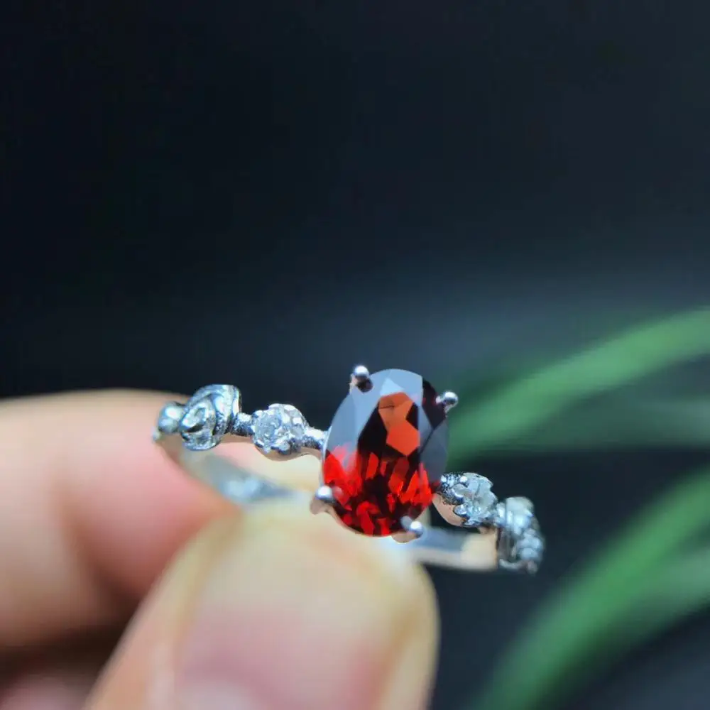 Простой винный красный гранат драгоценный камень кольцо с серебром для женщин