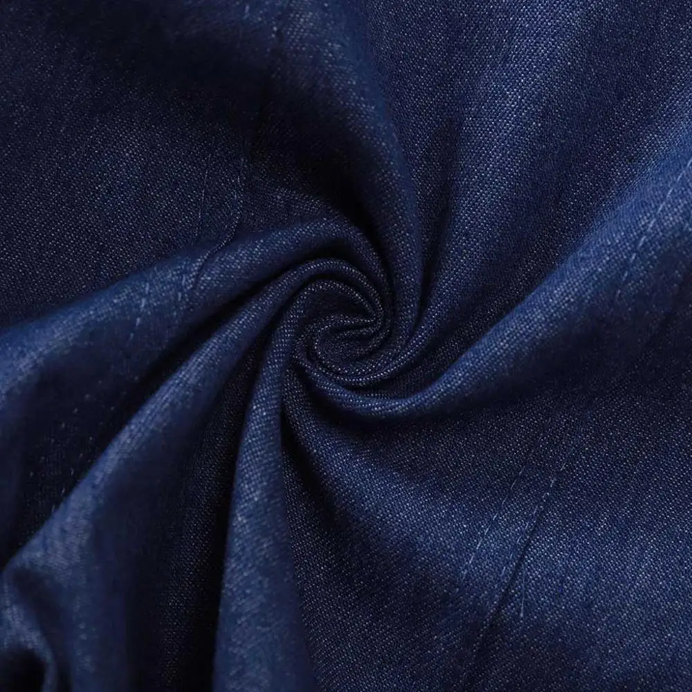 Женский джинсовый комбинезон на бретельках короткий пуговицах без рукавов