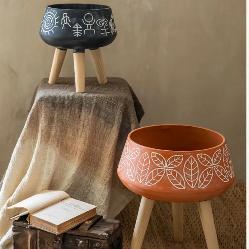 

Creative Oracle Pattern Ornament Succulent Bonsai Flower Pot Home Garden Decoration Resin Plant Pot With Wood Tripod Base