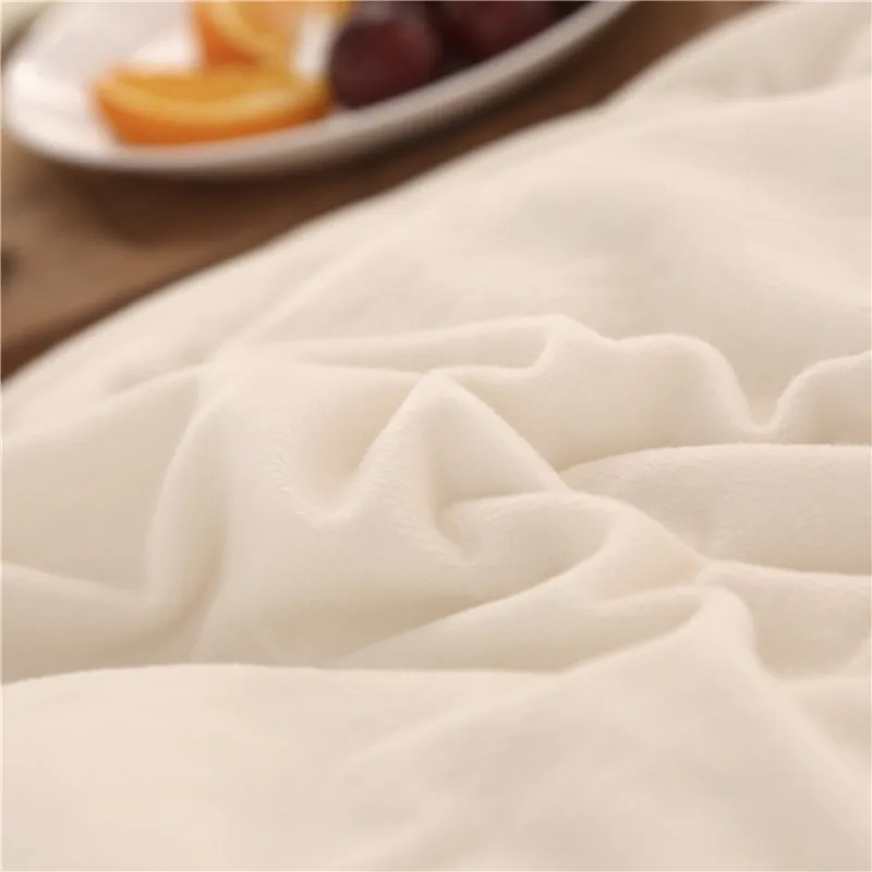 Белое коричневое розовое фиолетовое СЕРОЕ ЗИМНЕЕ толстое Норковое мягкое