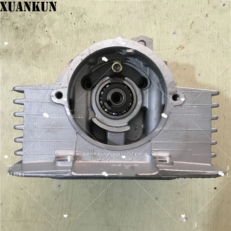 XUANKUN YBR125 YB125 JYM125-2 головка цилиндра в сборе (с распределительным клапаном) |
