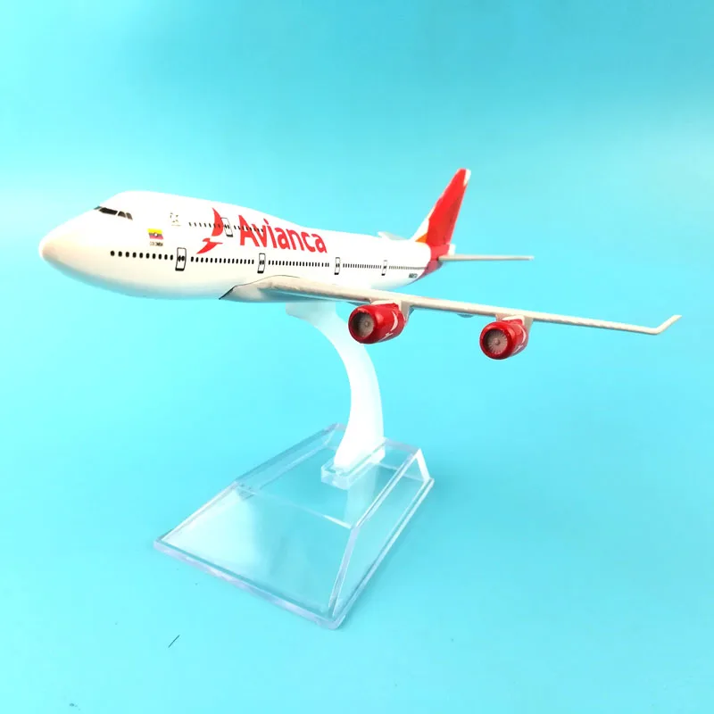 16 см BOEING 747 авиакомпания AVIANCA AIRWAYS модель из металлического сплава Игрушечная модель самолета Самолет коллекционный подарок на день рождения настольные игрушки